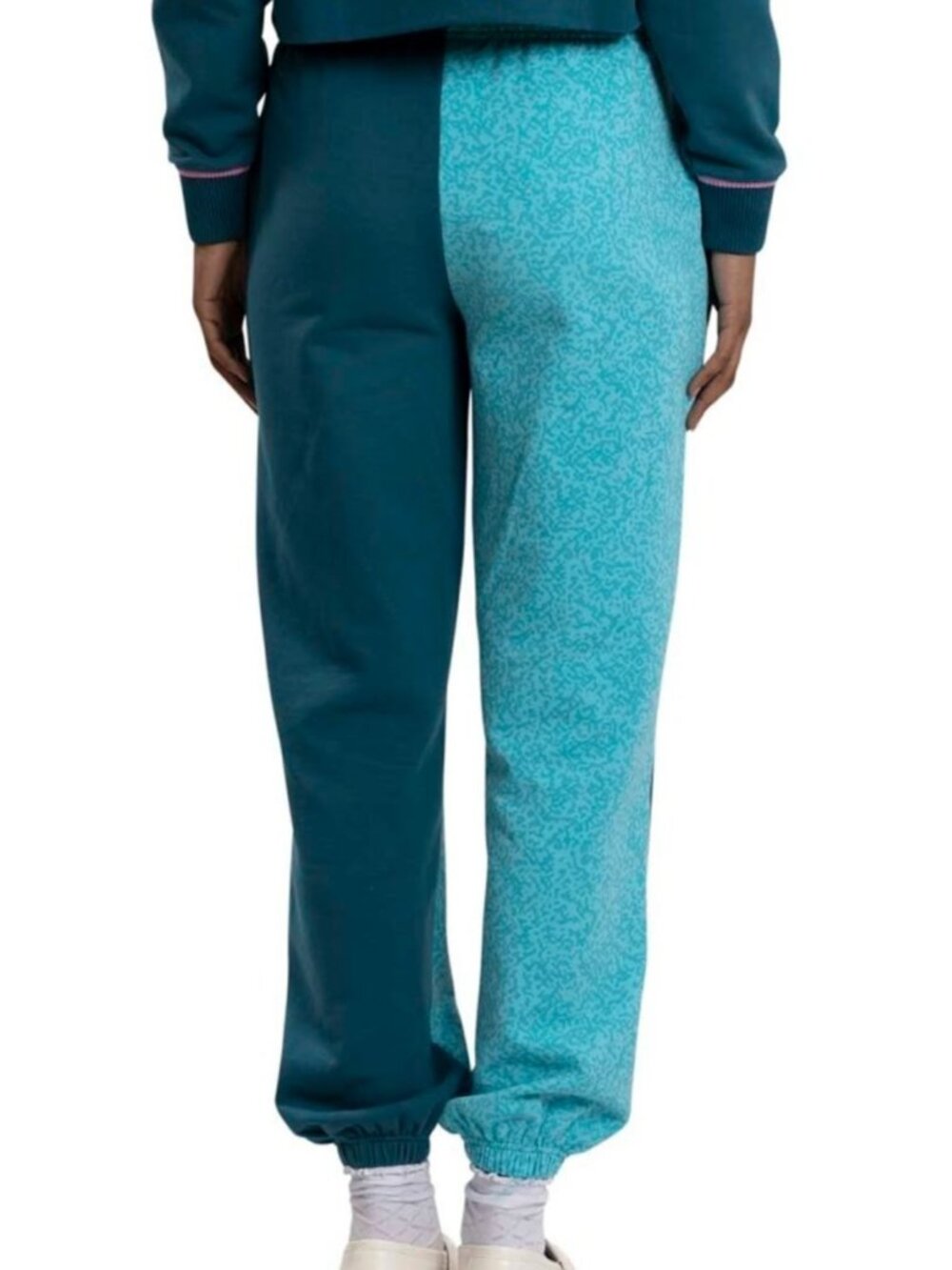 Eeevee Evolutions Vaporeon Sweatpants and Crop Sweatshirt Sweatsuit Set - Picture 3 of 11